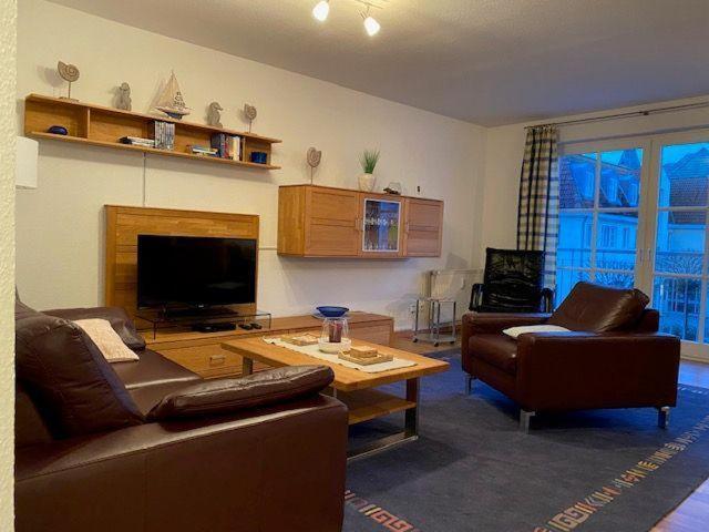 Haus-Olymp-Apartement-01-Kuehlungsborn-Nur-50-M-Bis-Zum-Strand-Ca-50-M2-2-Raeume-Sehr-Gepflegt Luaran gambar